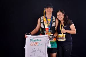 BIB: 42195
                            <button type="button" onclick="openModal(9902650)" class="btn btn-primary btn-sm float-right btn-popup" data-toggle="modal" data-target=".modal-high-quality">
                        <i class="fas fa-shopping-cart"></i> Add to Cart
                    </button>
                                            <button type="button" onclick="isThisMe(9902650, true)" class="btn btn-success btn-sm float-right btn-popup btn-isme hidden" data-toggle="tooltip" data-placement="bottom" title="นี่คือรูปของคุณใช่ไหม คลิกที่นี่เพื่อเอาเข้าอัลบั้ม">
                        <i class="fas fa-plus"></i> Add to album
                    </button>
                    <button type="button" onclick="isThisMe(9902650, false)" class="btn btn-warning btn-sm float-right btn-popup btn-isnotme hidden">
                        <i class="fas fa-ban"></i> Remove from album
                    </button>